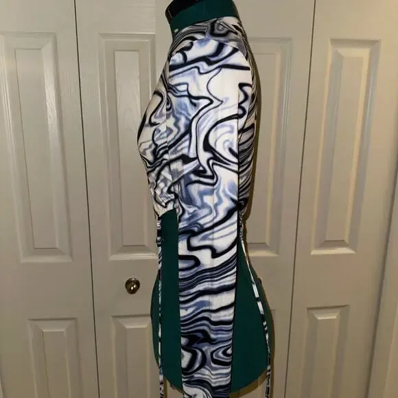 Mock Neck Long Sleeve Crop Top - Picture 6 of 6